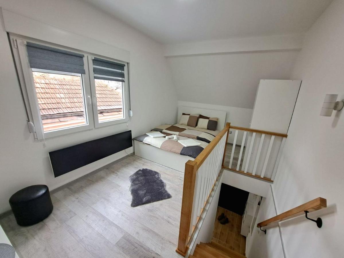 Mini Duplex Apartman Dusanovac Екстер'єр фото
